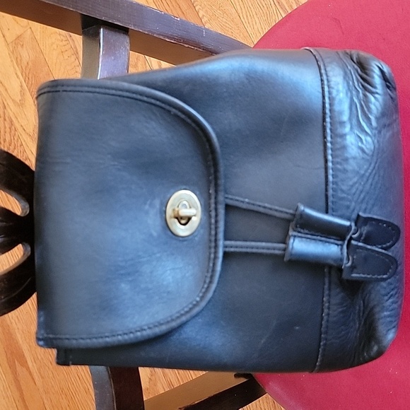 Coach Vintage Backpage - Picture 1 of 13